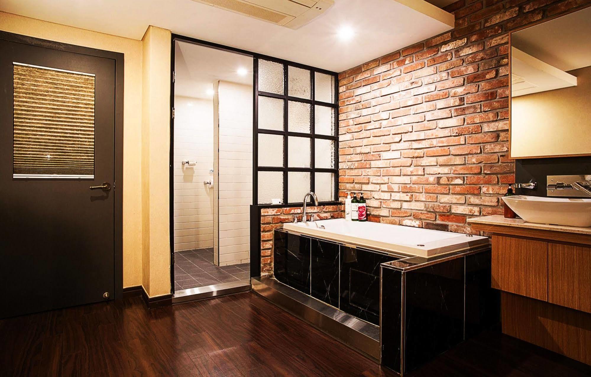 Comma Hotel Busan Eksteriør billede
